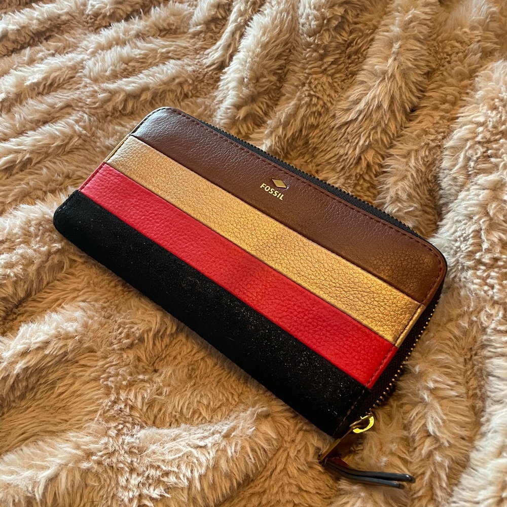Fossil wallet